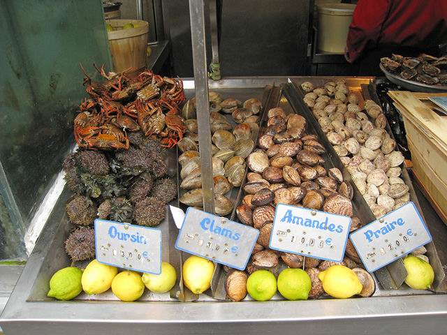 Витрина с морскими продуктами
